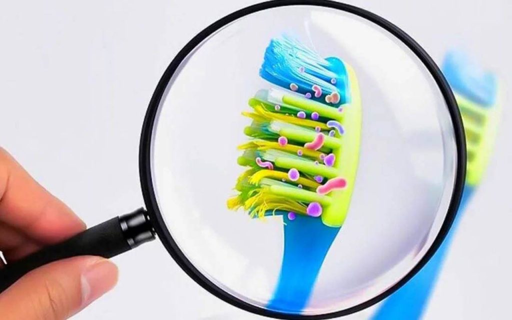 Как часто нужно менять зубную щетку?